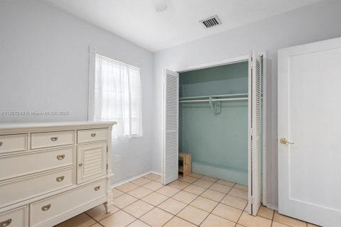Casa en venta en Miami, Florida, 2 dormitorios, 107.4 m2 № 1951554 - foto 21