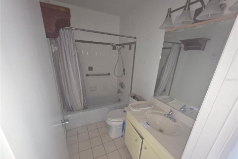Condo in Venice, Florida, 1 bedroom  № 1904415 - photo 5