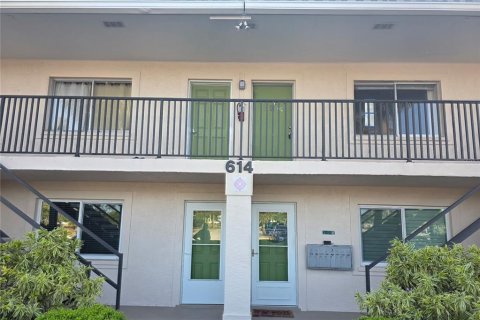 Condo in Venice, Florida, 1 bedroom  № 1904415 - photo 1