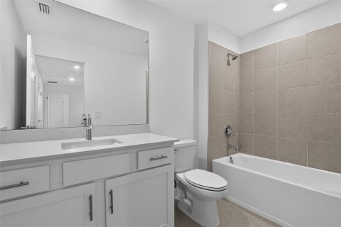 Villa ou maison à vendre à Punta Gorda, Floride: 4 chambres, 222.13 m2 № 2415210 - photo 11