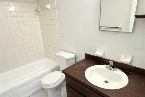Apartamento en alquiler en Winter Haven, Florida, 2 dormitorios, 80.27 m2 № 1879861 - foto 16