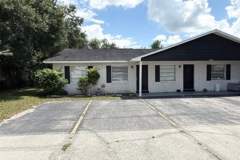 Apartamento en alquiler en Winter Haven, Florida, 2 dormitorios, 80.27 m2 № 1879861 - foto 1