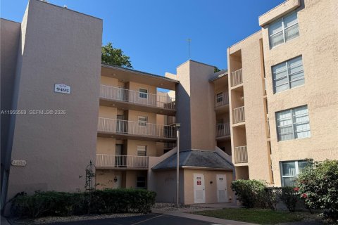 Condominio en Davie, Florida, 2 dormitorios  № 2010303