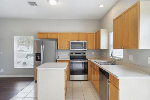 Touwnhouse à vendre à Largo, Floride: 2 chambres, 125.42 m2 № 2408894 - photo 11