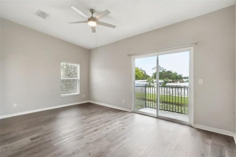 Touwnhouse à vendre à Largo, Floride: 2 chambres, 125.42 m2 № 2408894 - photo 13