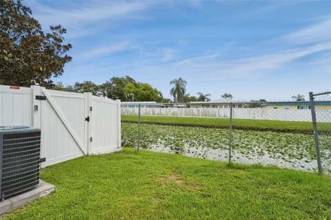 Touwnhouse à vendre à Largo, Floride: 2 chambres, 125.42 m2 № 2408894 - photo 23