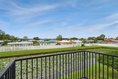 Touwnhouse à vendre à Largo, Floride: 2 chambres, 125.42 m2 № 2408894 - photo 21