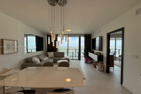 Copropriété à vendre à Miami, Floride: 3 chambres, 156.54 m2 № 2044045 - photo 4