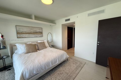 Copropriété à vendre à Miami, Floride: 3 chambres, 156.54 m2 № 2044045 - photo 20