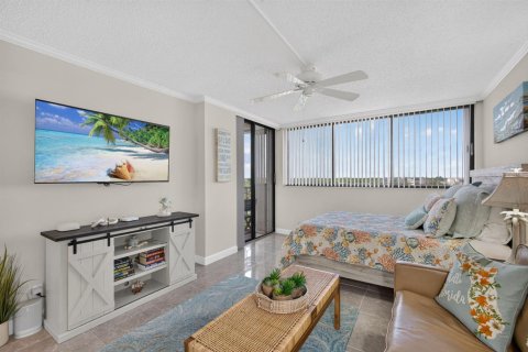 Condo in Jupiter, Florida, 2 bedrooms № 2406076 - photo 19