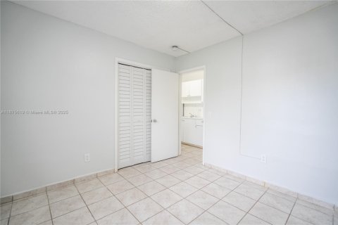 Appartement à louer à South Miami, Floride: 1 chambre, 67.35 m2 № 1926375 - photo 10