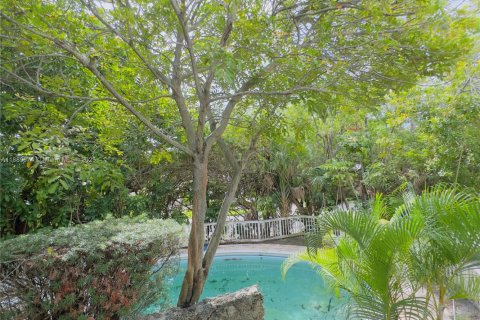 Снять в аренду квартиру в Форт-Лодердейл, Флорида 2 спальни, 24.62м2, № 2016279 - фото 7