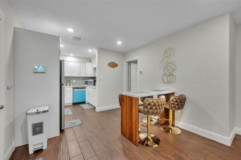 Casa en alquiler en Orlando, Florida, 3 dormitorios, 122.45 m2 № 2224586 - foto 8
