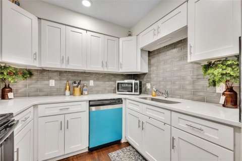 Casa en alquiler en Orlando, Florida, 3 dormitorios, 122.45 m2 № 2224586 - foto 12