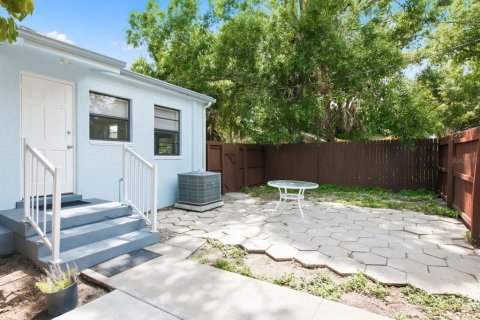 Casa en alquiler en Saint Petersburg, Florida, 2 dormitorios, 87.14 m2 № 2259122 - foto 29