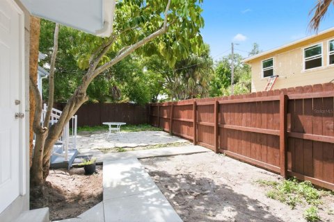 Casa en alquiler en Saint Petersburg, Florida, 2 dormitorios, 87.14 m2 № 2259122 - foto 28
