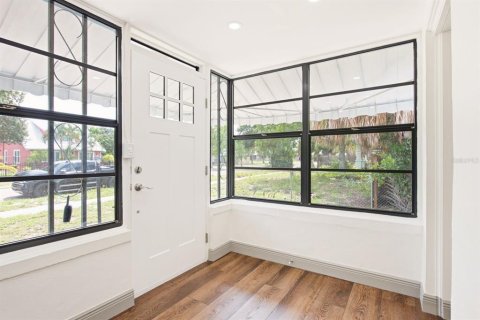 Casa en alquiler en Saint Petersburg, Florida, 2 dormitorios, 87.14 m2 № 2259122 - foto 5