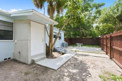 Casa en alquiler en Saint Petersburg, Florida, 2 dormitorios, 87.14 m2 № 2259122 - foto 27