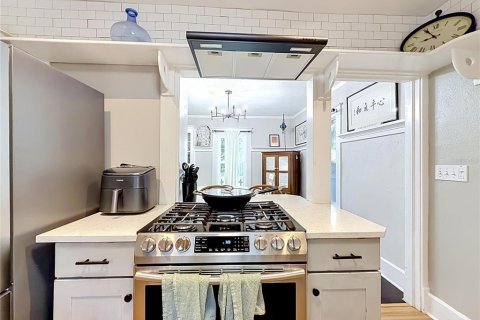 Купить виллу или дом в Сент-Питерсберг, Флорида 10 комнат, 117.43м2, № 2096496 - фото 17