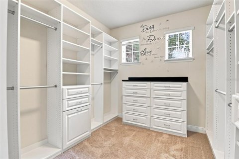 Villa ou maison à vendre à Tampa, Floride: 6 chambres, 456.89 m2 № 2405475 - photo 23