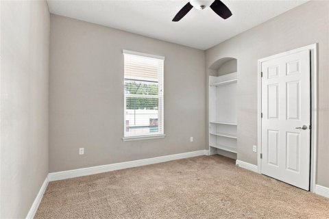 Villa ou maison à vendre à Tampa, Floride: 6 chambres, 456.89 m2 № 2405475 - photo 24