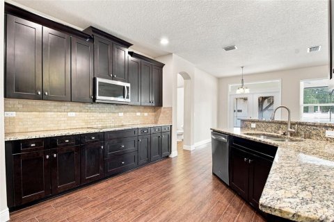 Villa ou maison à vendre à Tampa, Floride: 6 chambres, 456.89 m2 № 2405475 - photo 13