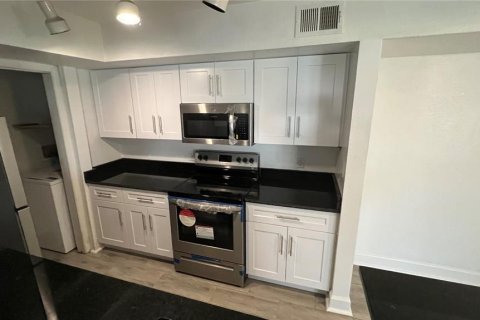 Condominio en venta en Orlando, Florida, 2 dormitorios, 92.9 m2 № 1559667 - foto 10