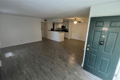 Condominio en venta en Orlando, Florida, 2 dormitorios, 92.9 m2 № 1559667 - foto 2