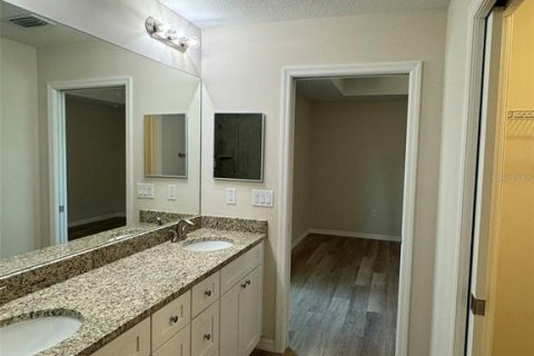 House in Ocala, Florida 3 bedrooms, 128.3 sq.m. № 872328 - photo 22