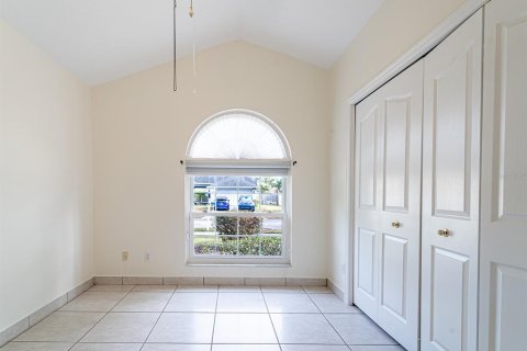 House in Brandon, Florida 4 bedrooms, 219.81 sq.m. № 1528361 - photo 16