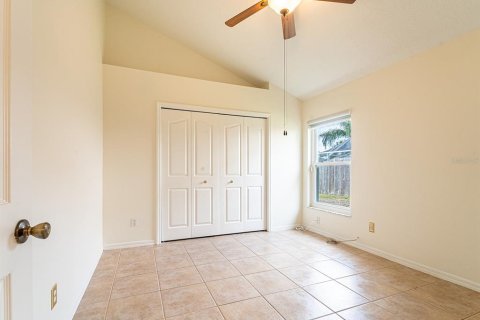 House in Brandon, Florida 4 bedrooms, 219.81 sq.m. № 1528361 - photo 26