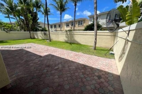 Снять в аренду виллу или дом в Авентура, Флорида 5 спален, 257.34м2, № 1974446 - фото 23