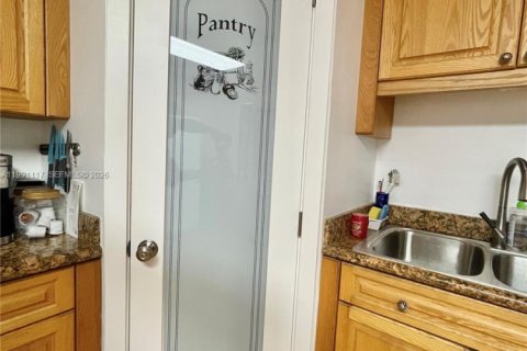 Купить виллу или дом в Майами, Флорида 3 спальни, 220.64м2, № 2052327 - фото 18