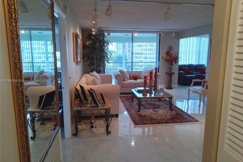 Copropriété à vendre à Pembroke Pines, Floride: 3 chambres № 1701810 - photo 7