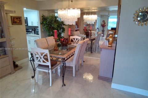 Copropriété à vendre à Pembroke Pines, Floride: 3 chambres № 1701810 - photo 11