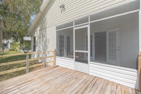House in Port Orange, Florida 3 bedrooms, 147.06 sq.m. № 2396579 - photo 24