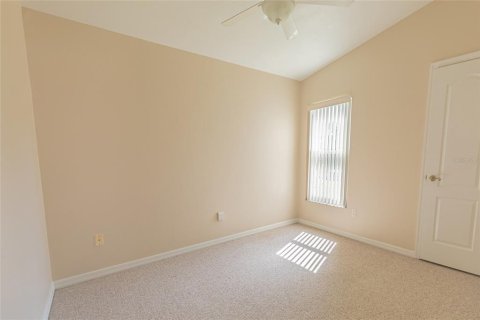 House in Port Orange, Florida 3 bedrooms, 147.06 sq.m. № 2396579 - photo 7