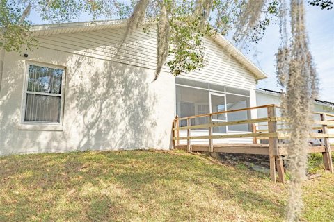 House in Port Orange, Florida 3 bedrooms, 147.06 sq.m. № 2396579 - photo 28