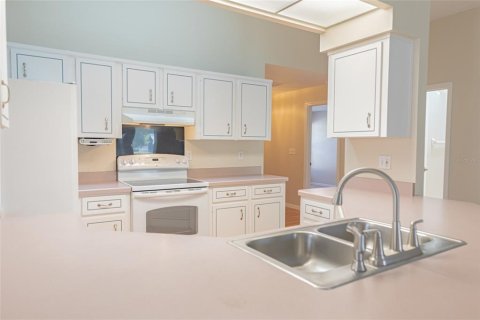 House in Port Orange, Florida 3 bedrooms, 147.06 sq.m. № 2396579 - photo 20