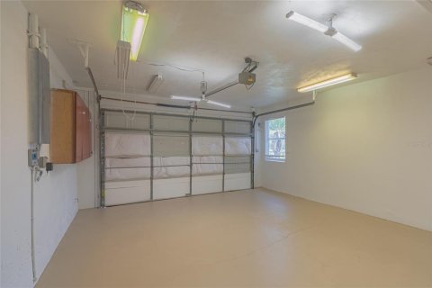 House in Port Orange, Florida 3 bedrooms, 147.06 sq.m. № 2396579 - photo 13