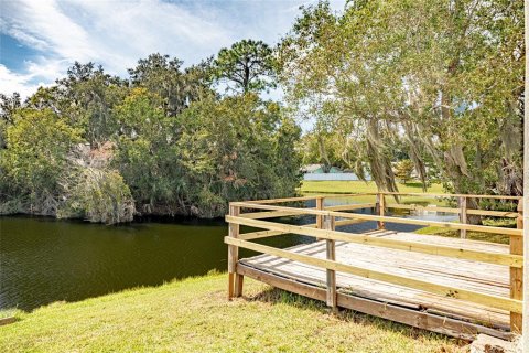 House in Port Orange, Florida 3 bedrooms, 147.06 sq.m. № 2396579 - photo 26