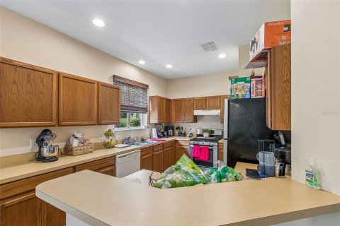 House in Wesley Chapel, Florida 3 bedrooms, 173.82 sq.m. № 2155739 - photo 14