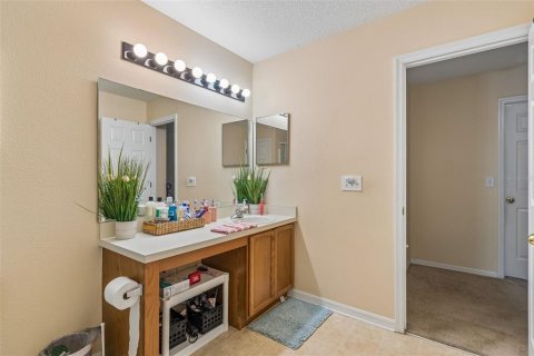 House in Wesley Chapel, Florida 3 bedrooms, 173.82 sq.m. № 2155739 - photo 26