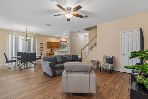 House in Wesley Chapel, Florida 3 bedrooms, 173.82 sq.m. № 2155739 - photo 6