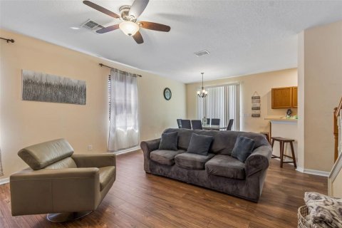 House in Wesley Chapel, Florida 3 bedrooms, 173.82 sq.m. № 2155739 - photo 7