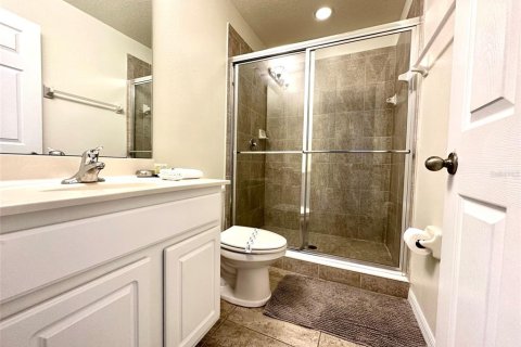 Adosado en venta en Kissimmee, Florida, 4 dormitorios, 177.16 m2 № 1537171 - foto 18