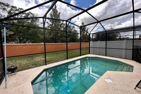 Adosado en venta en Kissimmee, Florida, 4 dormitorios, 177.16 m2 № 1537171 - foto 19