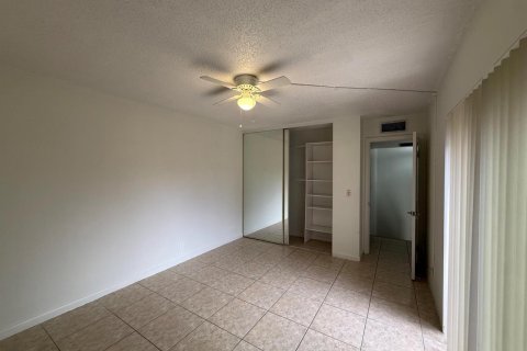 Touwnhouse à louer à West Palm Beach, Floride: 2 chambres, 114.83 m2 № 2427823 - photo 8
