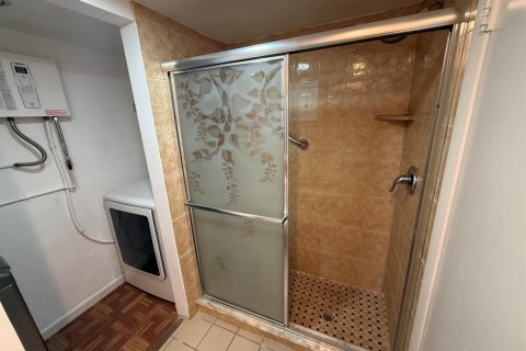Touwnhouse à louer à West Palm Beach, Floride: 2 chambres, 114.83 m2 № 2427823 - photo 11