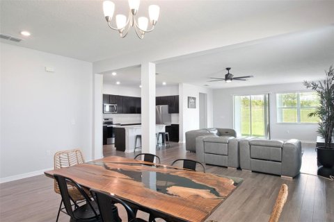 House in Groveland, Florida 4 bedrooms, 216.74 sq.m. № 1798519 - photo 14